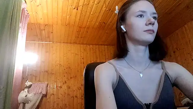 Snapshot of LidaGreist chatting on October 8, 2025, 3:13 pm LidaGreist online show from October 8, 2025, 3:13 pm