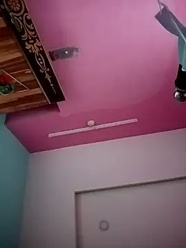 supcpl online show from November 17, 2025, 1:31 am