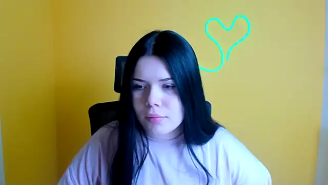 Snapshot of Mona_Esty chatting on October 18, 2025, 5:26 pm Mona Esty online show from October 18, 2025, 5:26 pm