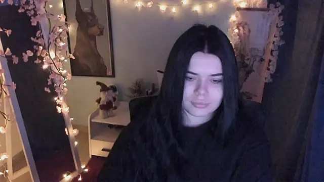 Mona Esty online show from February 2, 2026, 7:51 am