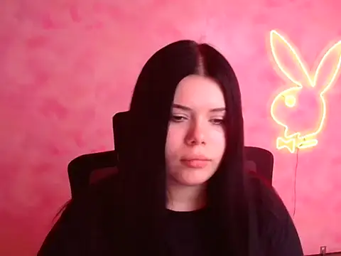 Snapshot of Mona_Esty chatting on November 28, 2025, 10:48 am Mona Esty online show from November 28, 2025, 10:48 am