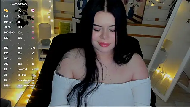 Mona Esty online show from February 20, 2026, 7:49 pm