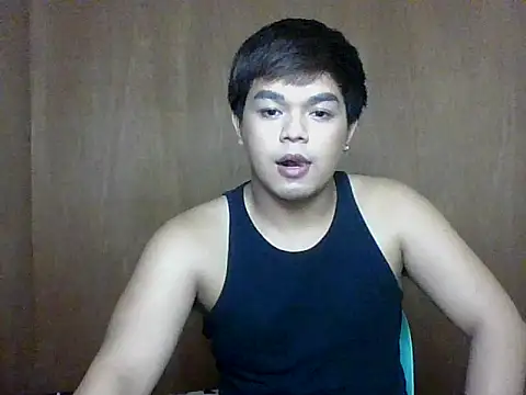 Snapshot of TarahFox chatting on November 16, 2025, 5:50 pm TarahFox online show from November 16, 2025, 5:50 pm