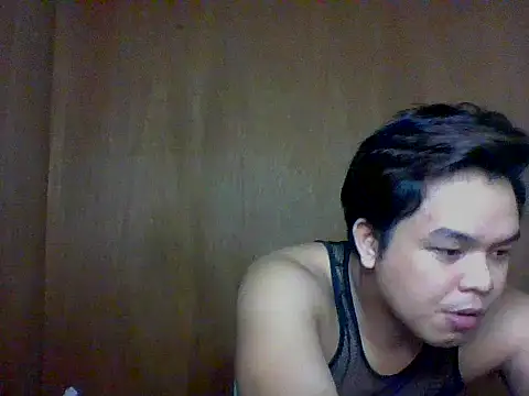 Snapshot of TarahFox chatting on November 18, 2025, 5:05 pm TarahFox online show from November 18, 2025, 5:05 pm