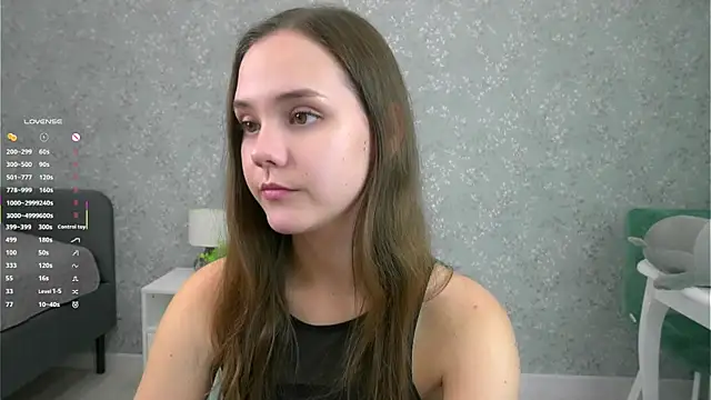 SweetSaraPie online show from October 6, 2025, 7:14 pm
