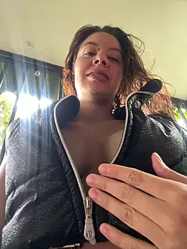 Snapshot of SoyMaddyMorgan chatting on February 24, 2026, 7:15 pm SoyMaddyMorgan online show from February 24, 2026, 7:15 pm