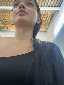 Snapshot of catalina_garciaa chatting on November 24, 2025, 6:08 pm catalina garciaa online show from November 24, 2025, 6:08 pm