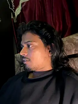 Ujjwallkumar0069 online show from December 17, 2025, 5:51 pm