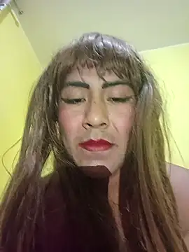 Snapshot of Canelasexo82 chatting on November 9, 2025, 5:22 am Canelasexo82 online show from November 9, 2025, 5:22 am