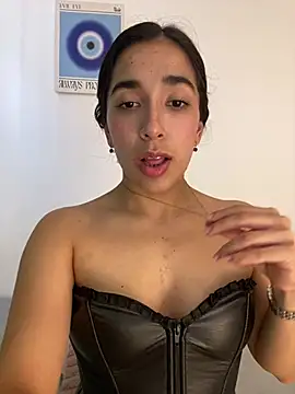 Snapshot of SabrinaEvanss_ chatting on February 19, 2026, 6:38 pm SabrinaEvanss online show from February 19, 2026, 6:38 pm