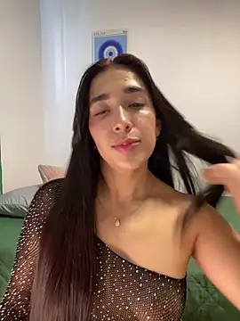 Snapshot of SabrinaEvanss_ chatting on March 28, 2026, 8:10 pm SabrinaEvanss online show from March 28, 2026, 8:10 pm