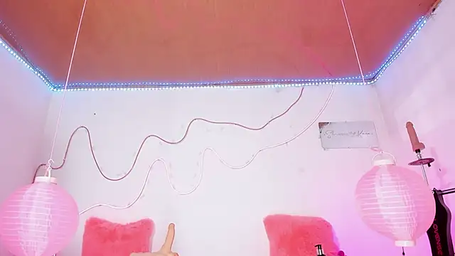 Snapshot of shannon_kinne_ chatting on November 23, 2025, 2:16 pm shannon kinne online show from November 23, 2025, 2:16 pm