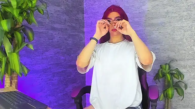 Medusa ts online show from October 7, 2025, 12:00 am