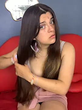 Snapshot of NatashasBoobs chatting on October 15, 2025, 8:39 pm NatashasBoobs online show from October 15, 2025, 8:39 pm