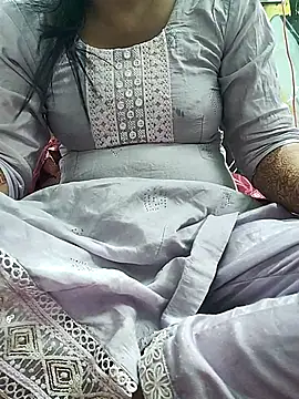 Nisha sonu couple online show from October 12, 2025, 8:26 am