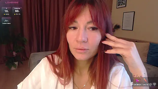 Snapshot of Bally_Bay chatting on November 7, 2025, 2:05 am Bally Bay online show from November 7, 2025, 2:05 am