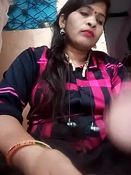 Priyanka hot54 online show from October 27, 2025, 7:09 am