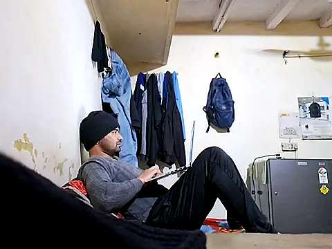 Nabieva12 online show from February 2, 2026, 1:32 pm