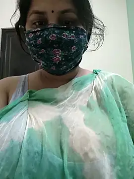 lovelynishu online show from October 14, 2025, 5:02 pm