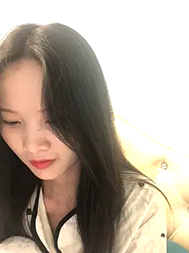 Mile-m online show from November 1, 2025, 4:41 am