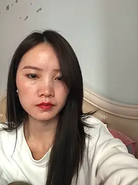 Snapshot of Mile-m chatting on February 27, 2026, 9:42 am Mile-m online show from February 27, 2026, 9:42 am