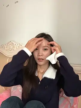 Mile-m online show from March 12, 2026, 5:34 am