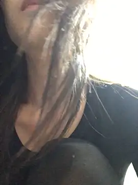 Mile-m online show from March 3, 2026, 5:25 am