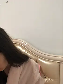 Mile-m online show from March 15, 2026, 10:17 pm