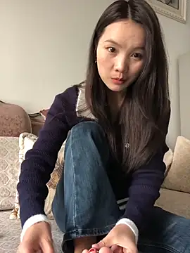 Snapshot of Mile-m chatting on February 25, 2026, 2:45 am Mile-m online show from February 25, 2026, 2:45 am