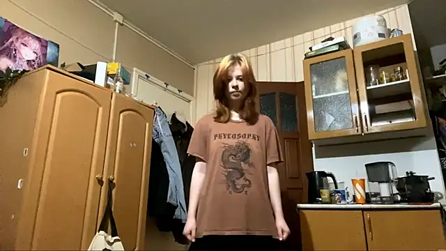 AnitaVanruiten online show from October 21, 2025, 4:23 am