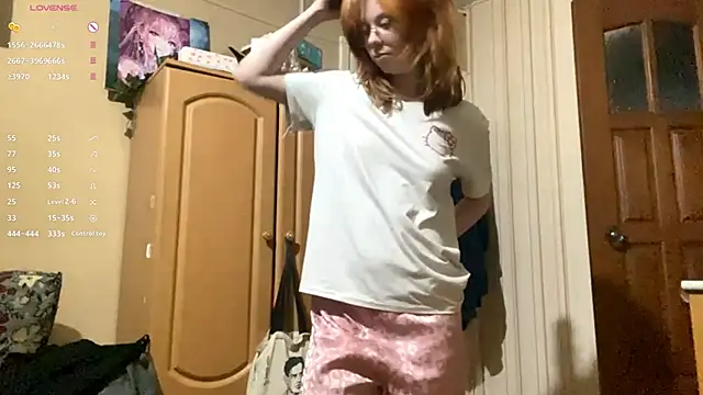 AnitaVanruiten online show from October 25, 2025, 5:17 am