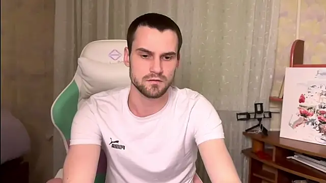 Snapshot of Iveraan chatting on November 26, 2025, 7:25 pm Iveraan online show from November 26, 2025, 7:25 pm