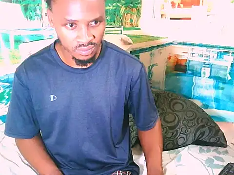 EbonyTiger69 online show from December 3, 2025, 9:42 am