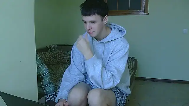  Timmy Boy  online show from November 16, 2025, 6:07 am