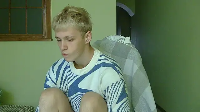 Snapshot of _Timmy_Boy_ chatting on October 18, 2025, 7:32 am Timmy Boy online show from October 18, 2025, 7:32 am