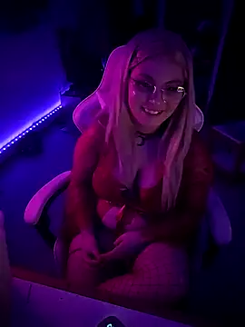 keira 6247 online show from October 22, 2025, 4:50 pm