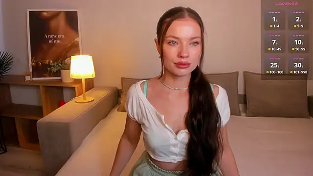 Taylaa Luxe online show from October 17, 2025, 6:28 am