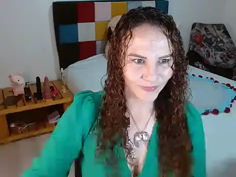 Miavelvett- online show from October 5, 2025, 1:18 am