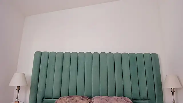 Snapshot of Alanha__ chatting on November 21, 2025, 3:05 am Alanha online show from November 21, 2025, 3:05 am