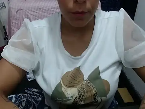 dalilah pervertt online show from November 11, 2025, 1:50 pm