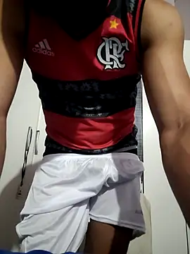 maxOliver12345 online show from October 9, 2025, 4:35 am