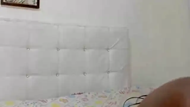 SharitHills online show from November 13, 2025, 8:24 pm