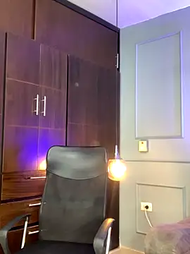 Rose monroee online show from October 29, 2025, 7:57 pm