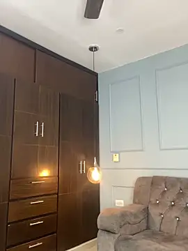 Rose monroee online show from December 2, 2025, 7:37 pm