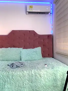 Rose monroee online show from November 1, 2025, 7:52 pm