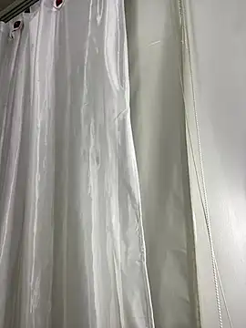 Rose monroee online show from April 4, 2026, 7:31 pm