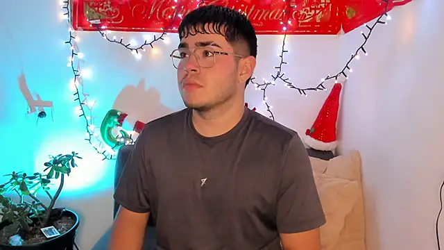 Snapshot of thiago_occonor chatting on November 27, 2025, 6:47 am thiago occonor online show from November 27, 2025, 6:47 am