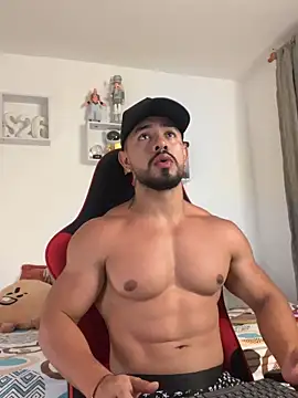 Ezzio Scolaro online show from April 12, 2026, 11:19 pm