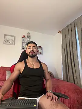 Ezzio Scolaro online show from April 3, 2026, 9:54 pm