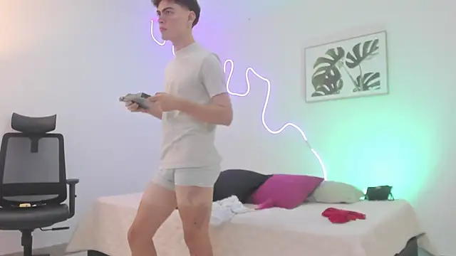 Sam Clark online show from November 1, 2025, 3:57 am